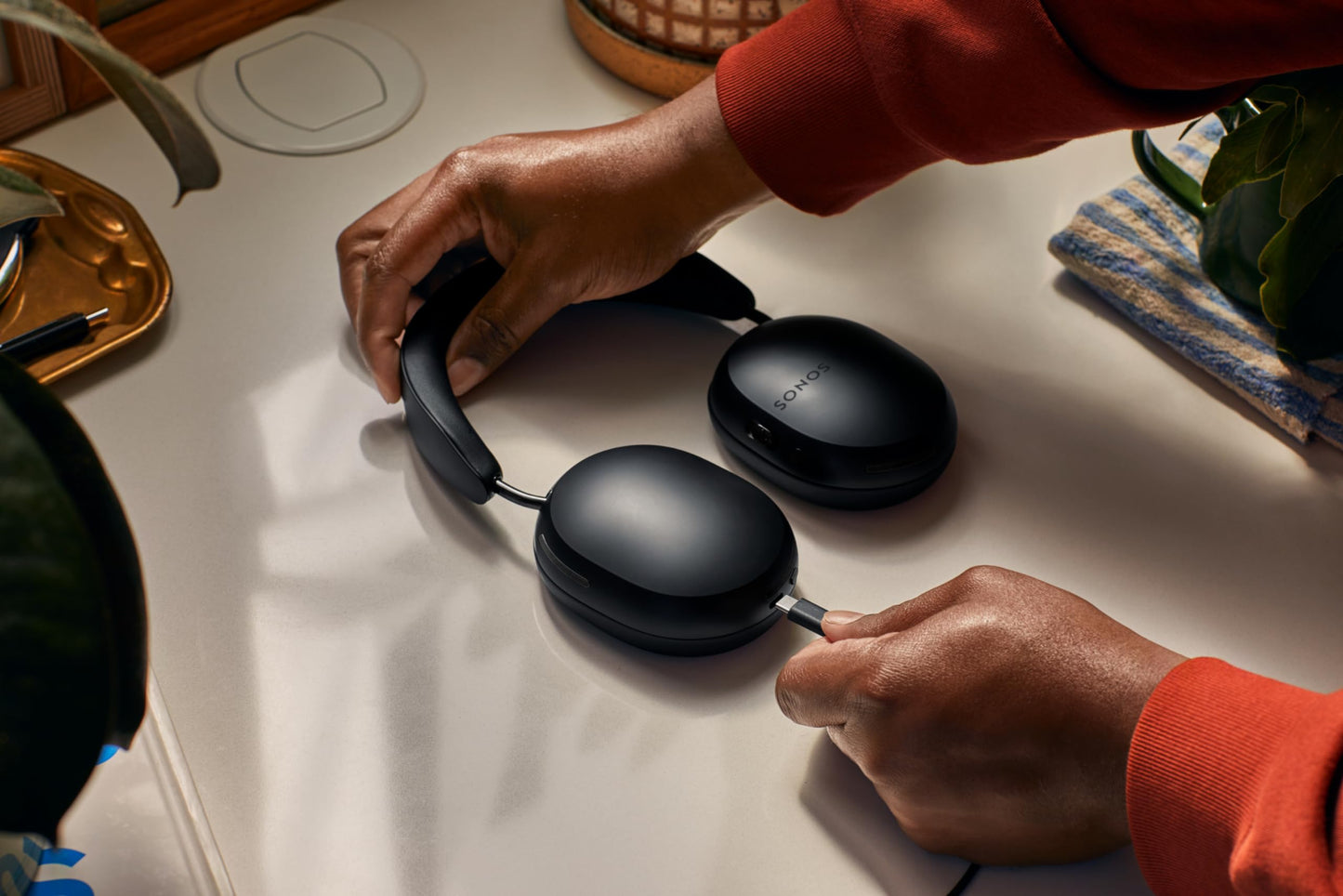 Sonos Ace - White - Wireless Over Ear Headphones with Noise Cancellation